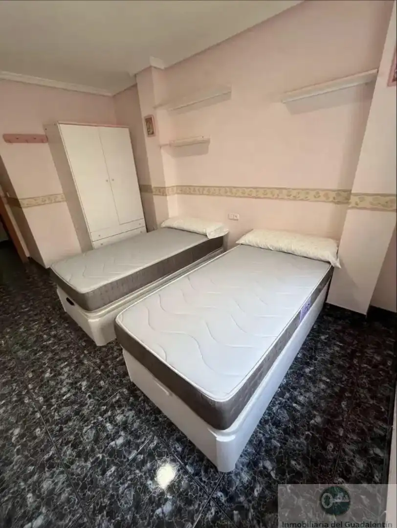 Habitación de Piso de alquiler en Águilas con Aire acondicionado y Balcón