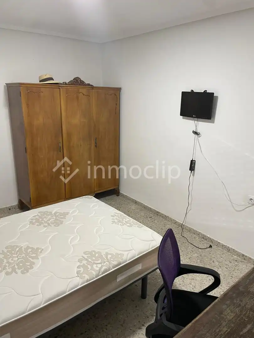 Bedroom of Flat for rent in Salamanca  with Heating and Furnished