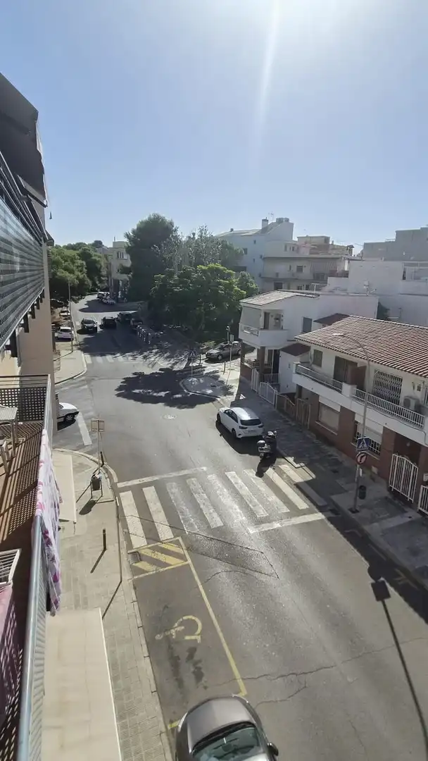 Duplex with lift for sale in Les Roquetes, imagen 3