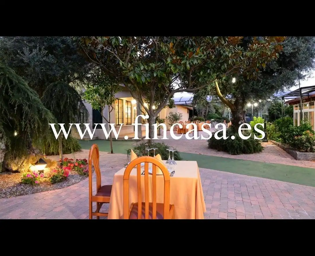 Casa o chalet en venta en A Guarda   con Calefacción, Jardín privado y TV