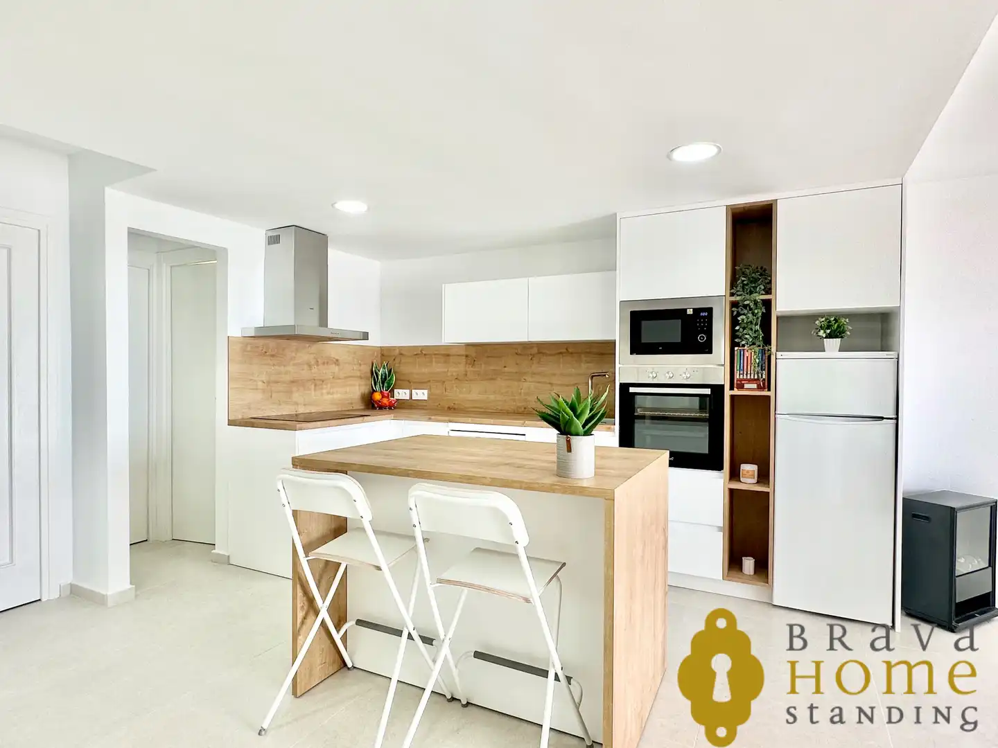 Küche von Wohnung zum Verkauf in Roses mit Klimaanlage, Terrasse und Möbliert