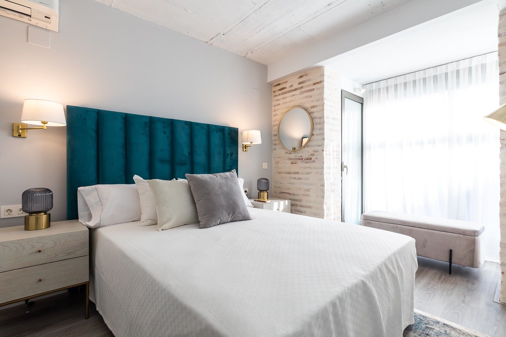 Dormitori de Apartament de lloguer en  Valencia Capital amb Aire condicionat, Calefacció i Moblat