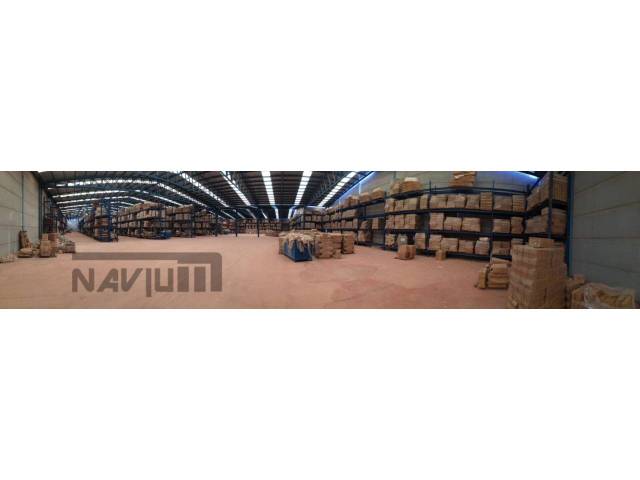 Nave industrial en Alquiler en Chozas de Canales