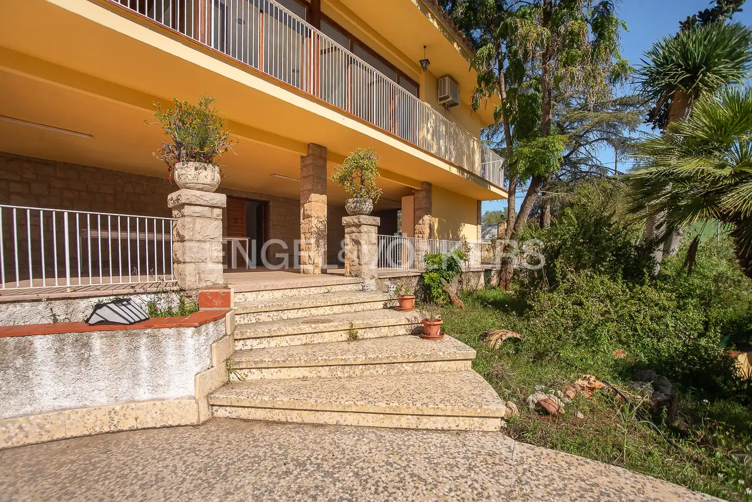 Vista exterior de Casa o chalet en venta en Vila-real con Aire acondicionado, Calefacción y Jardín privado