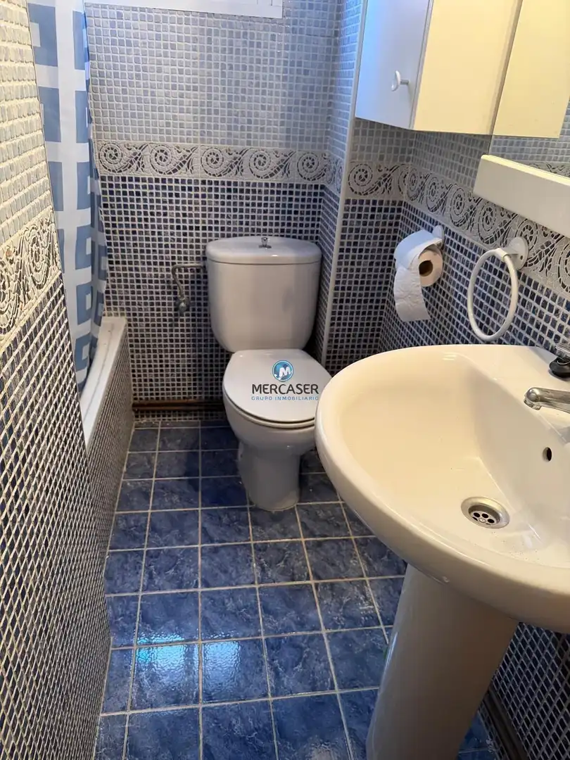 Badezimmer von Wohnung zur Miete in Alcalá de Henares mit Heizung, Möbliert und Balkon