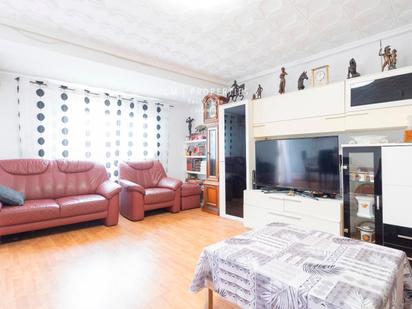 Living room of Flat for sale in  Valencia Capital  with Air Conditioner, Terrace and Balcony