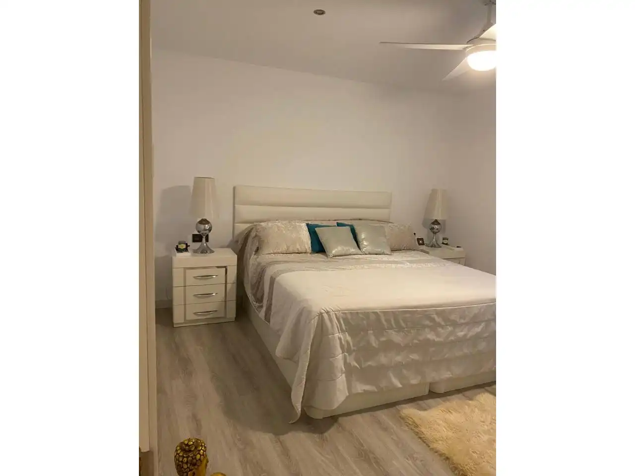 Habitación de Casa o chalet en venta en Estepona con Calefacción, Jardín privado y Terraza
