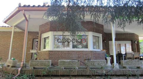 Foto 2 de Casa o xalet en venda a Calle Los Abetos, Chiloeches, Guadalajara