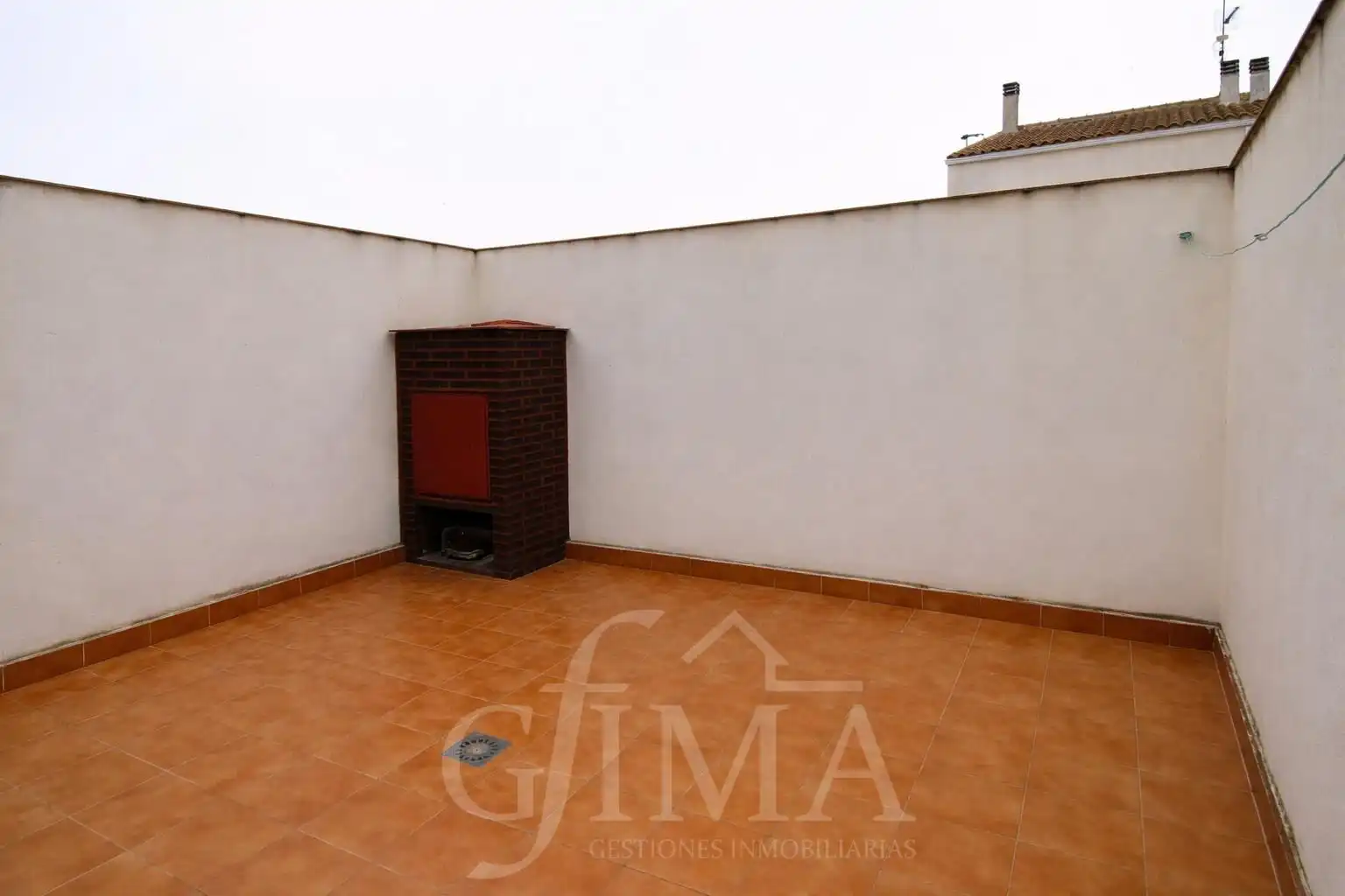 Jardí de Casa o xalet en venda en Tomelloso amb Aire condicionat, Calefacció i Terrassa