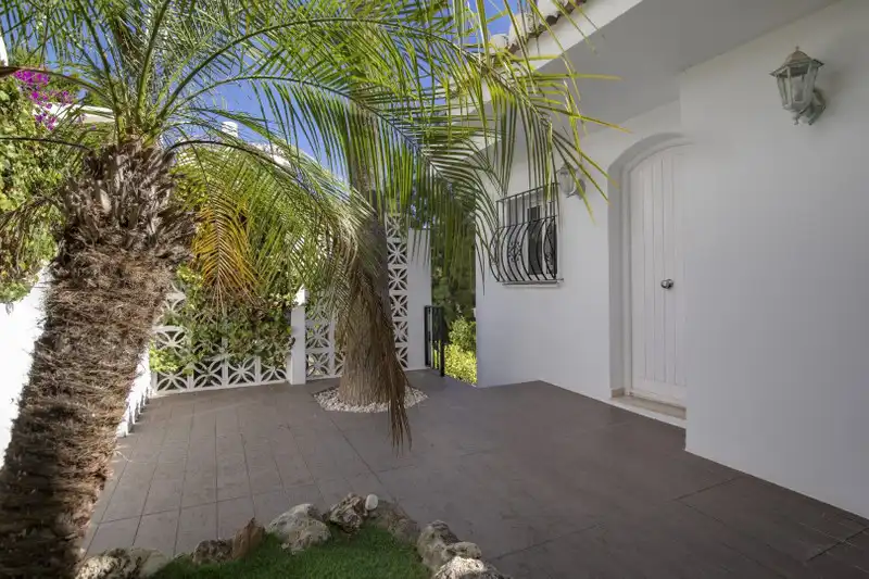 Villa mit Pool zum Verkauf in Calle Don José de Orbaneja 12, imagen 7