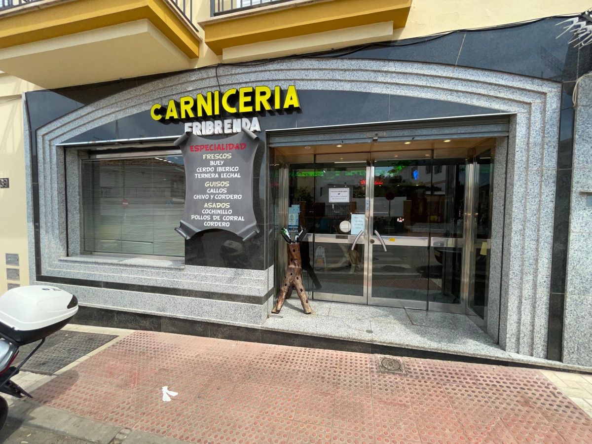 Premises for rent in Málaga Capital  with Air Conditioner and Furnished