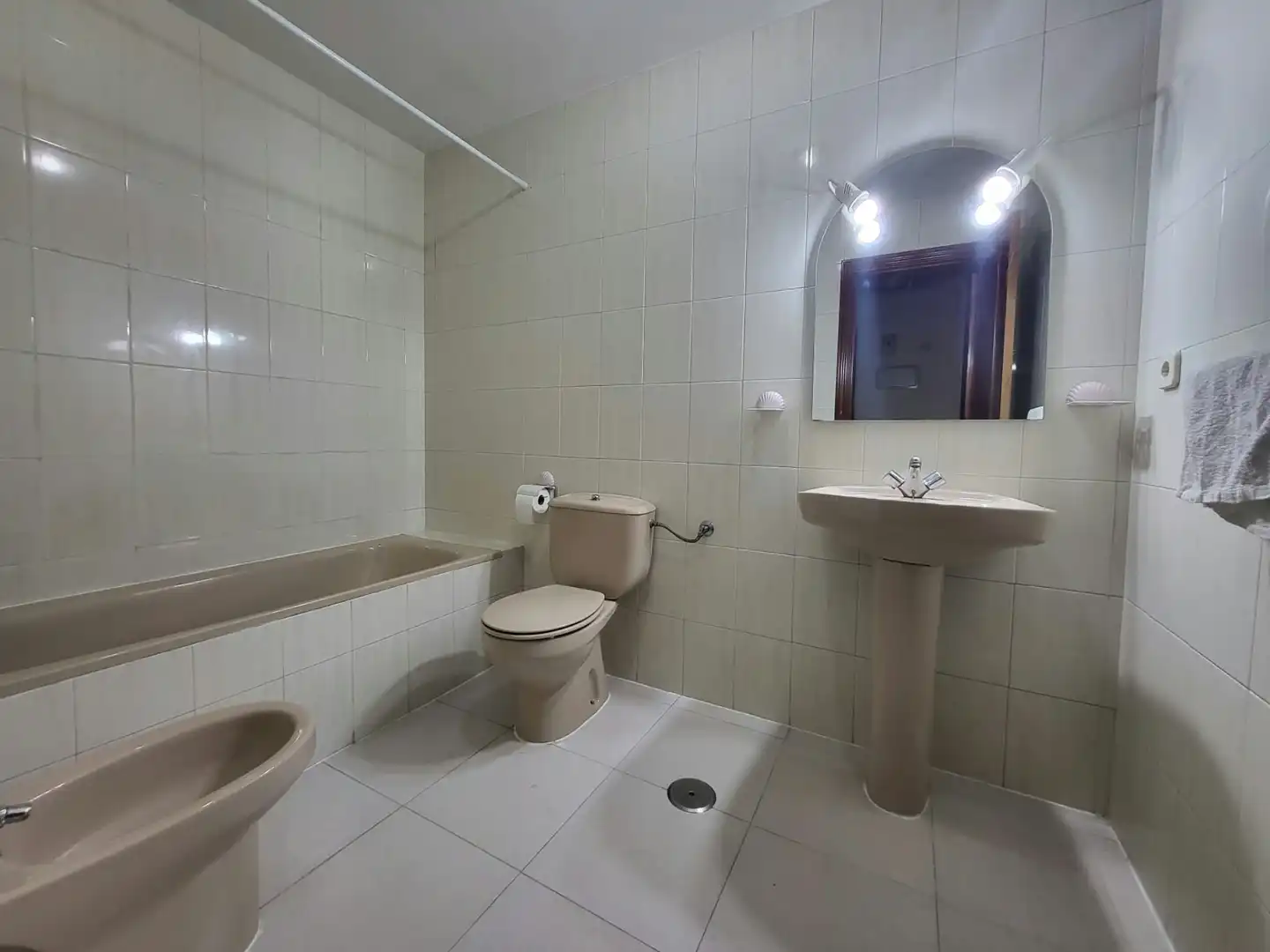 Baño de Piso en venta en Getafe con Aire acondicionado, Calefacción y Parquet