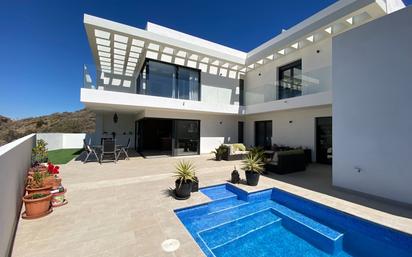 Vista exterior de Casa o xalet en venda en Mojácar amb Aire condicionat, Terrassa i Piscina