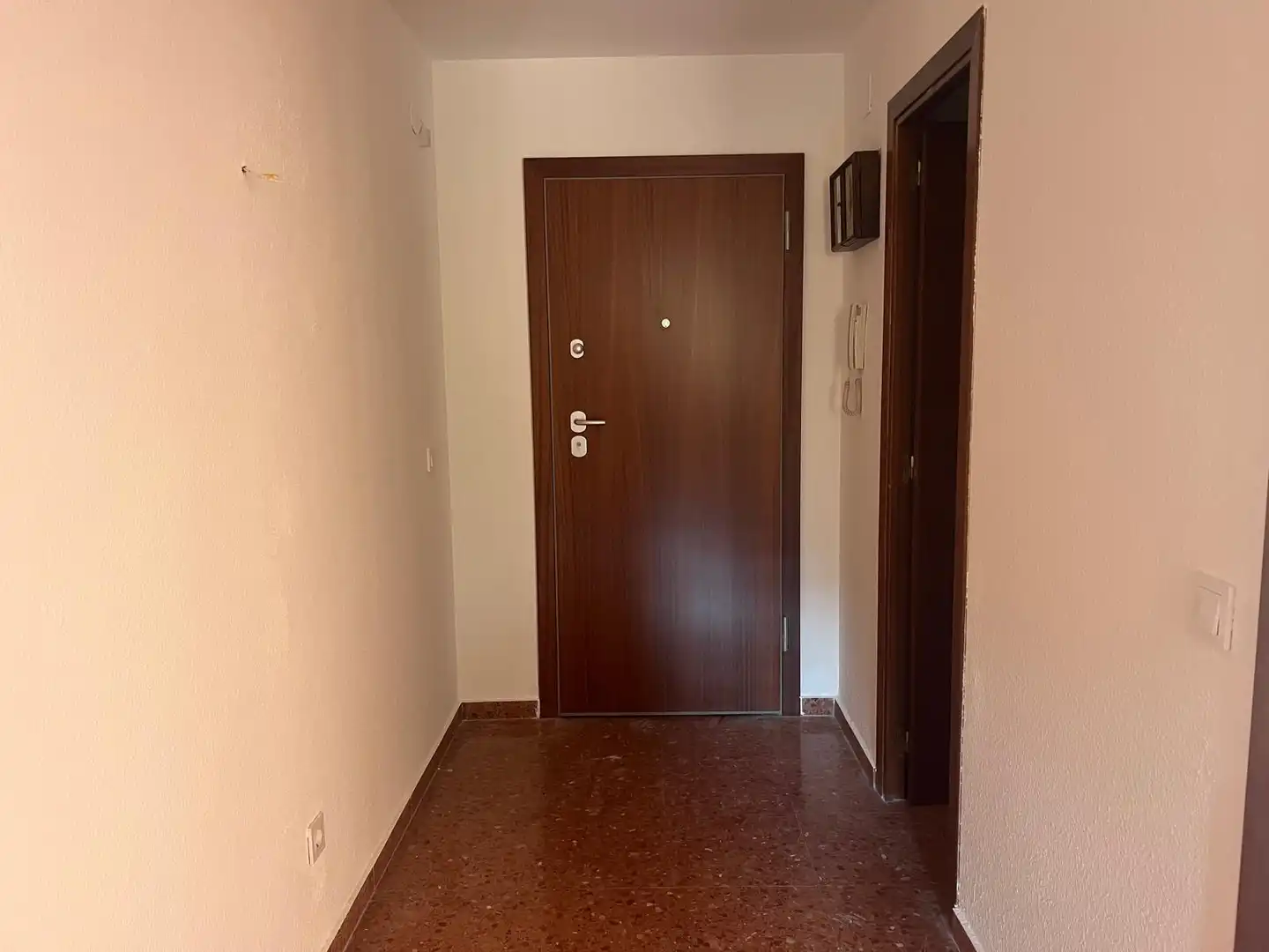 Flat for rent in Valencia  with Private garden, Terrace and Furnished