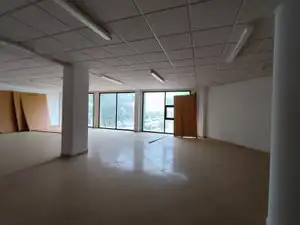 Business premises to rent in Zona de la Vega, imagen 20