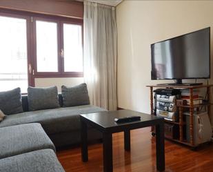 Living room of Flat for sale in Valle de Trápaga-Trapagaran  with Heating