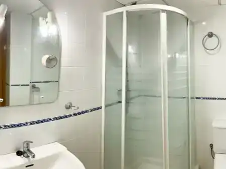 Bany de Dúplex en venda en Caspe amb Aire condicionat i Balcó