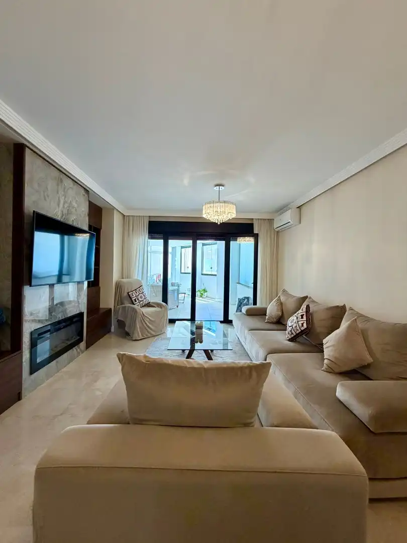 Wohnzimmer von Wohnungen zum Verkauf in Marbella mit Klimaanlage, Heizung und Terrasse