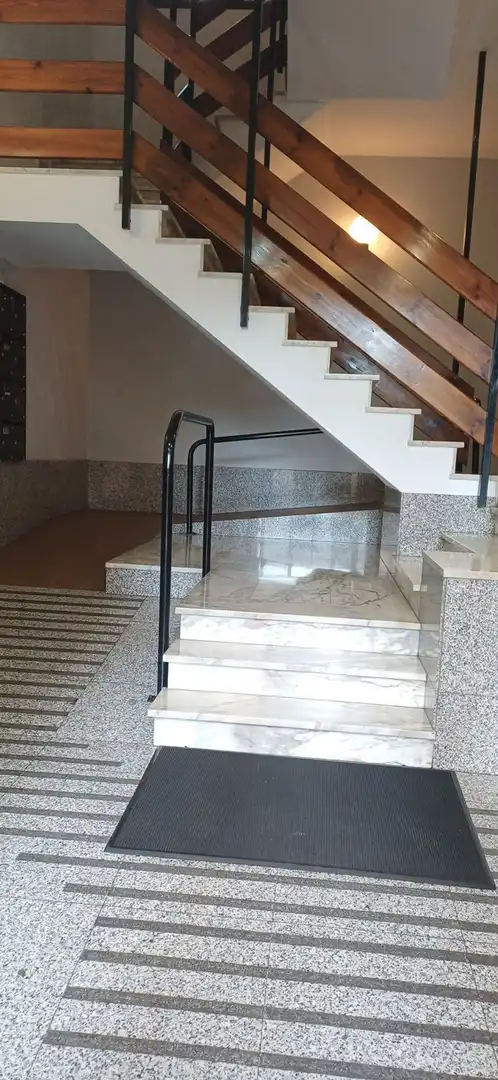 Piso de alquiler en Gijón  con Calefacción, Trastero y Piscina