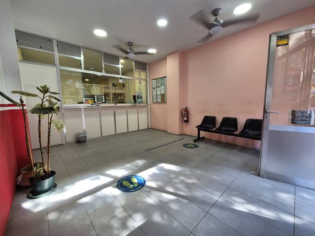 Local comercial en Venta en Carrer de Radas en El Poble Sec - Parc de Montjuïc