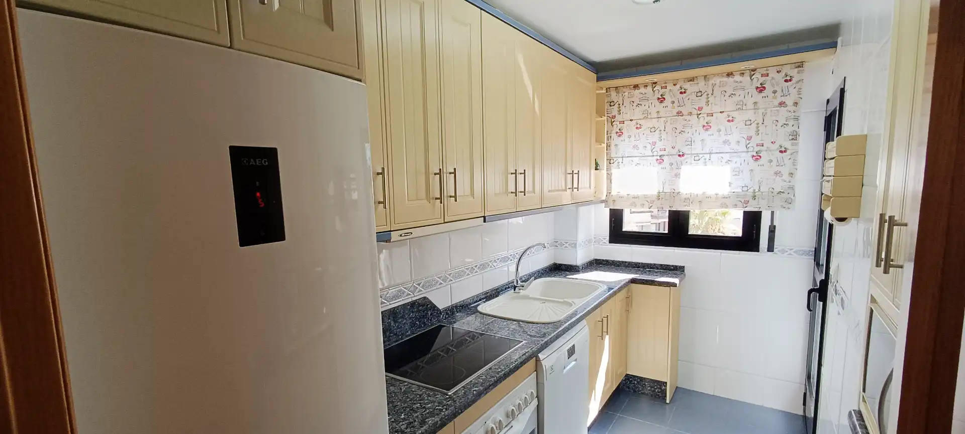 Flat with terrace to rent in Calle Periodista Rafael Gago Palomo, imagen 8