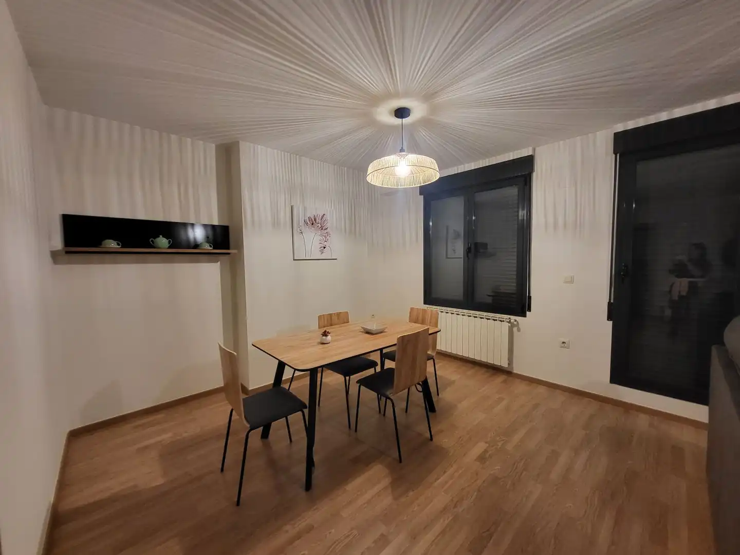 Comedor de Ático de alquiler en La Roda con Aire acondicionado, Calefacción y Terraza