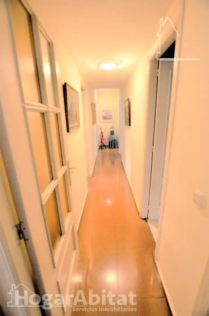 Flat for sale in Valencia  with Air Conditioner and Heating