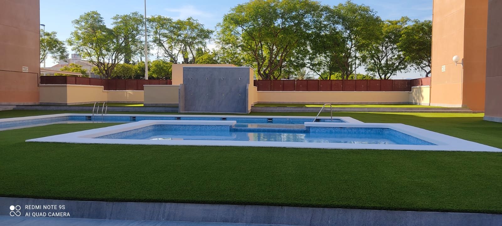 Piscina de Casa adosada en venta en Elche / Elx con Aire acondicionado, Parquet y Terraza
