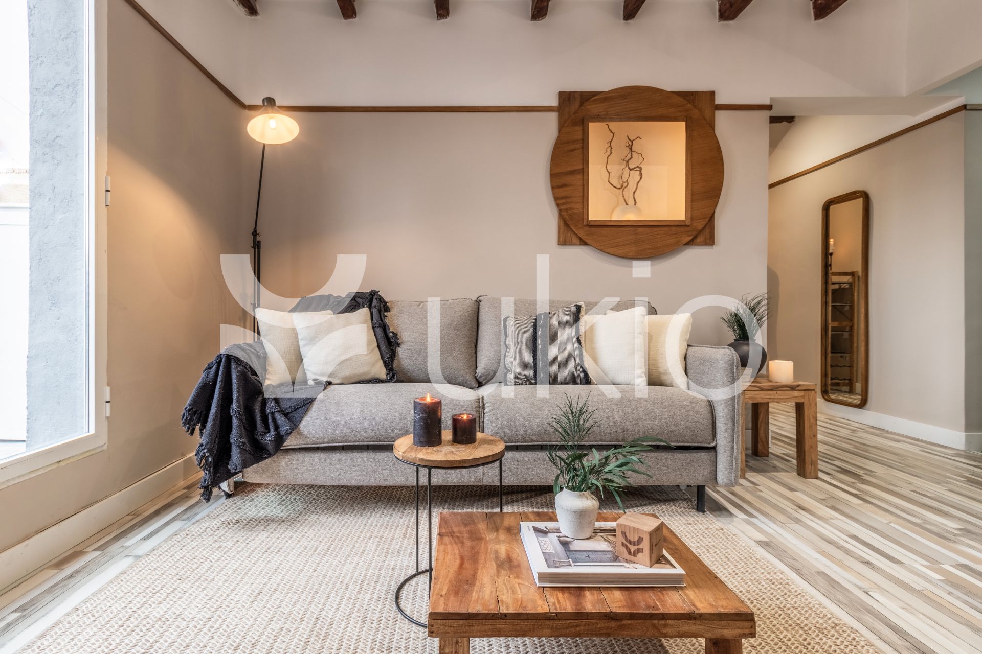 Sala d'estar de Apartament de lloguer en  Madrid Capital amb Aire condicionat, Calefacció i Terrassa