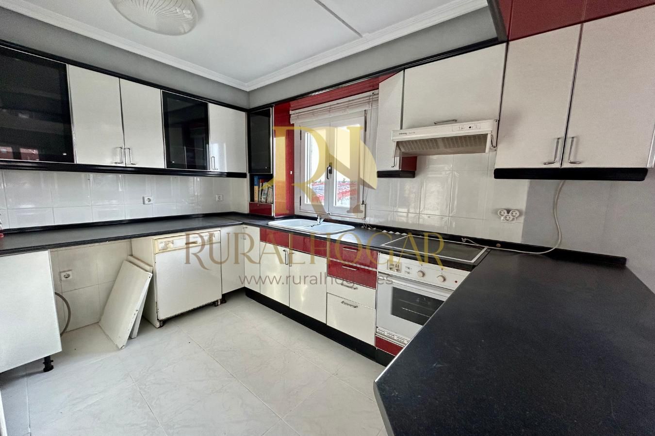 Kitchen of Duplex for sale in León Capital   with Heating and Terrace