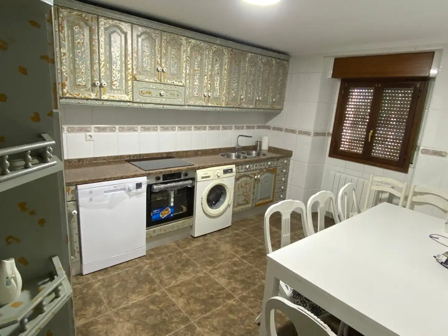 Cuina de Casa o xalet de lloguer en Legutio amb Calefacció, Jardí privat i Parquet
