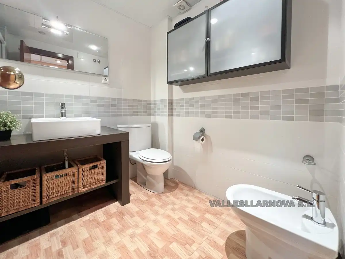 Baño de Piso en venta en Polinyà con Calefacción y Trastero