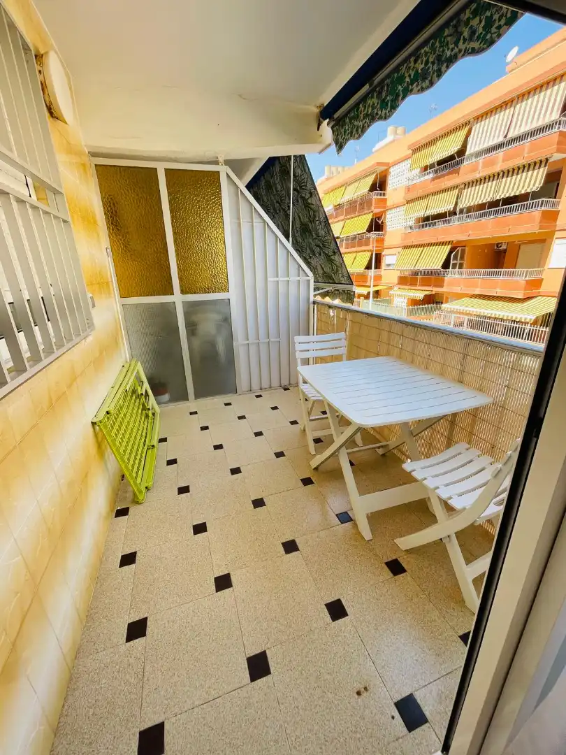Apartamento con ascensor en alquiler en Carrer del Riu Segarra