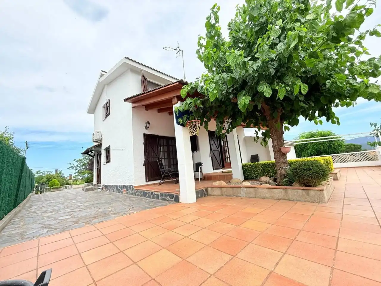 Vista exterior de Casa o chalet en venta en Riells i Viabrea con Aire acondicionado, Calefacción y Jardín privado