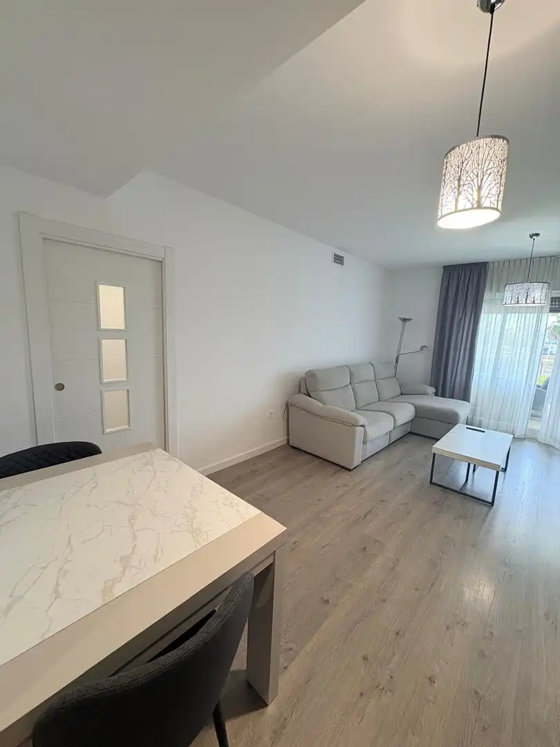 Flat for rent in Playa de Granada