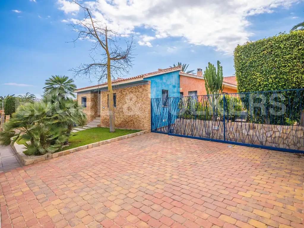 Casa con piscina en venta en Urbanizaciones, imagen 49