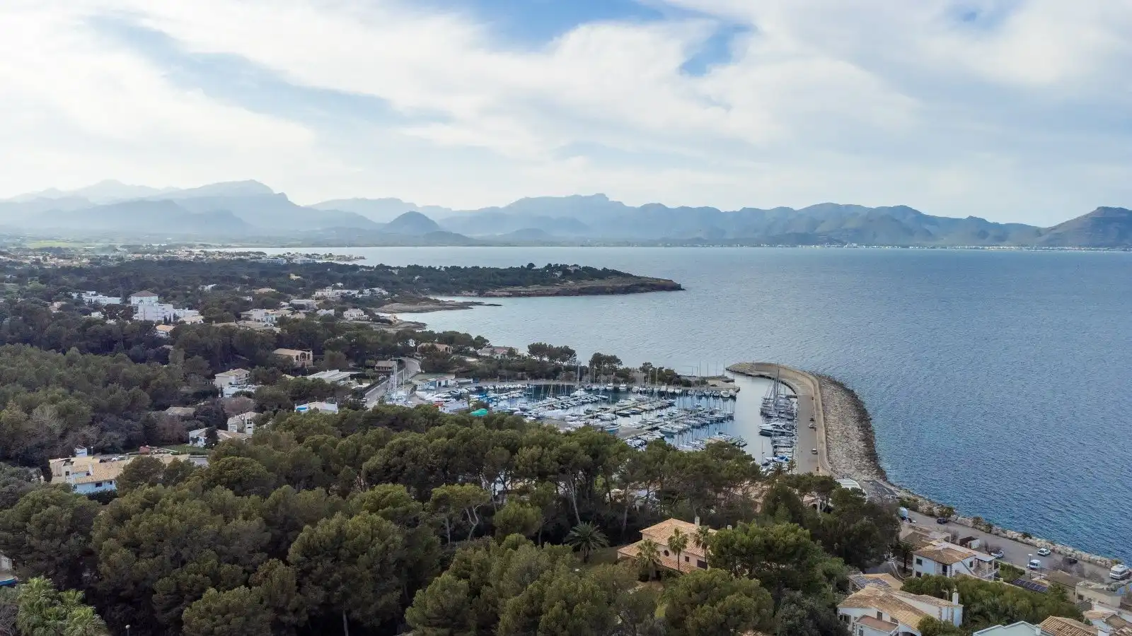 Exterior view of Houses for sale in Alcúdia  with Air Conditioner, Heating and Private garden