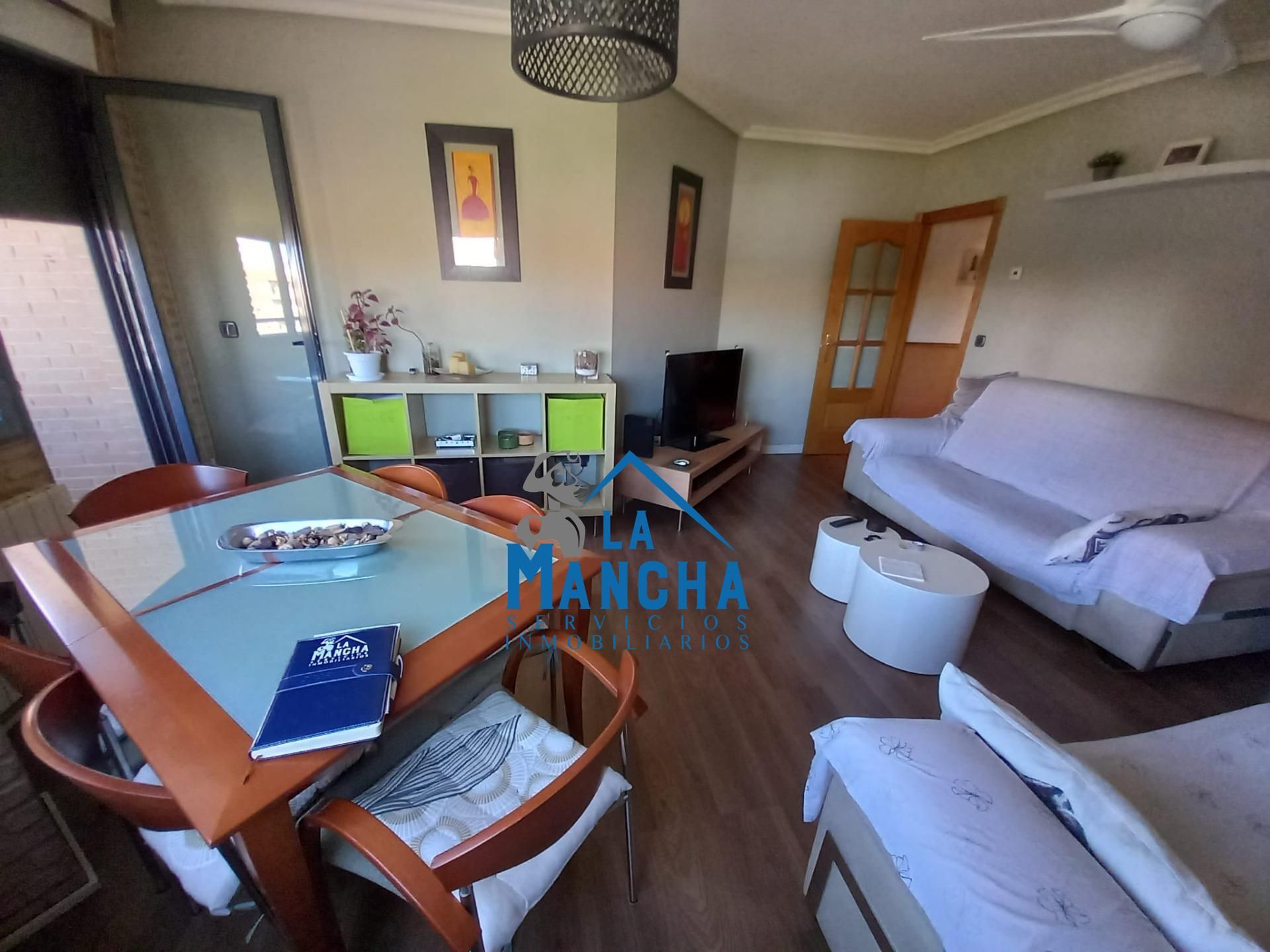 Vista exterior de Piso en venta en  Albacete Capital con Calefacción, Trastero y Balcón