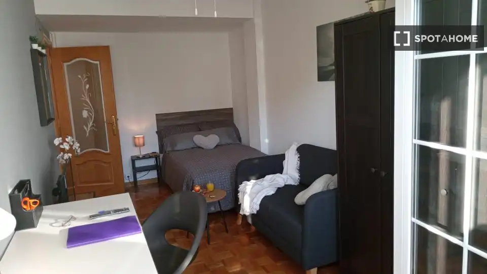 Habitación en La Bozada – Parque Delicias