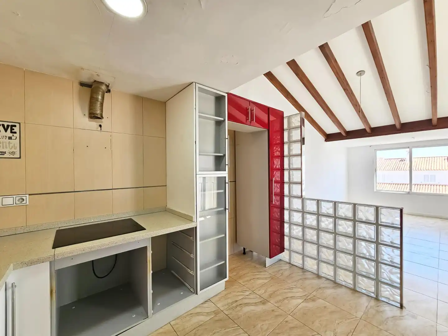 Cuina de Casa o xalet en venda en Santa Pola amb Terrassa, Jacuzzi i Piscina comunitària