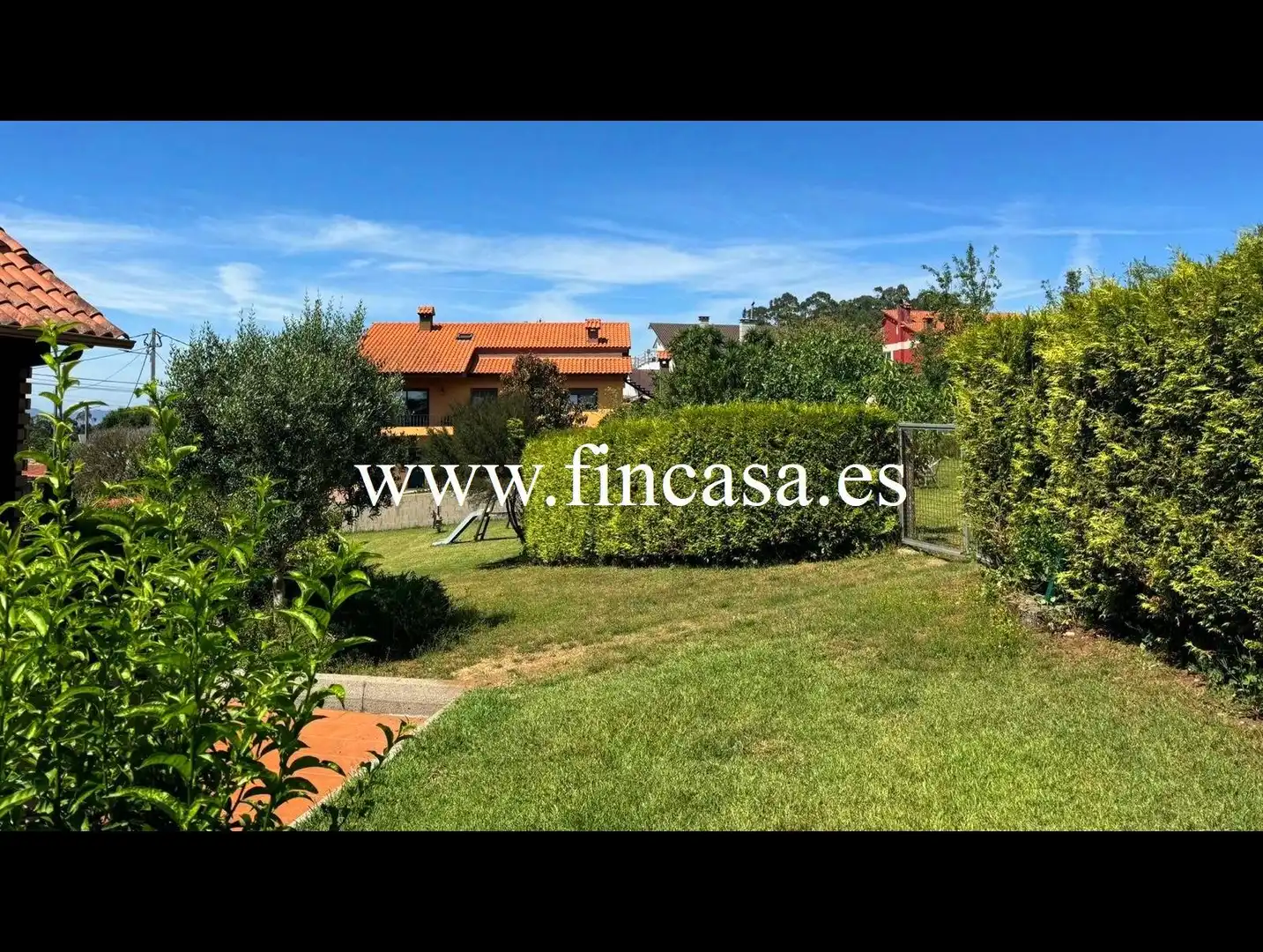 Casa o chalet de alquiler en Vigo  con Calefacción, Jardín privado y Parquet