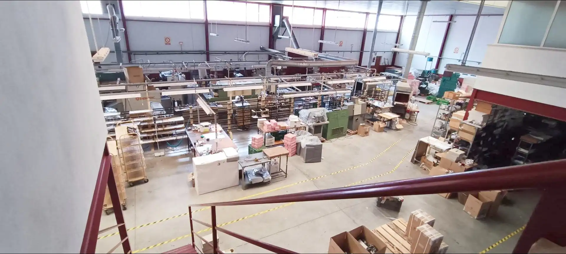 Industrial building for sale in Monóvar  / Monòver