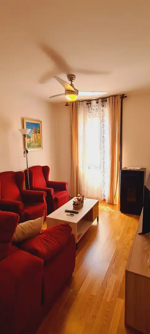 Living room of Flat for sale in El Tiemblo   with Heating, Parquet flooring and Storage room