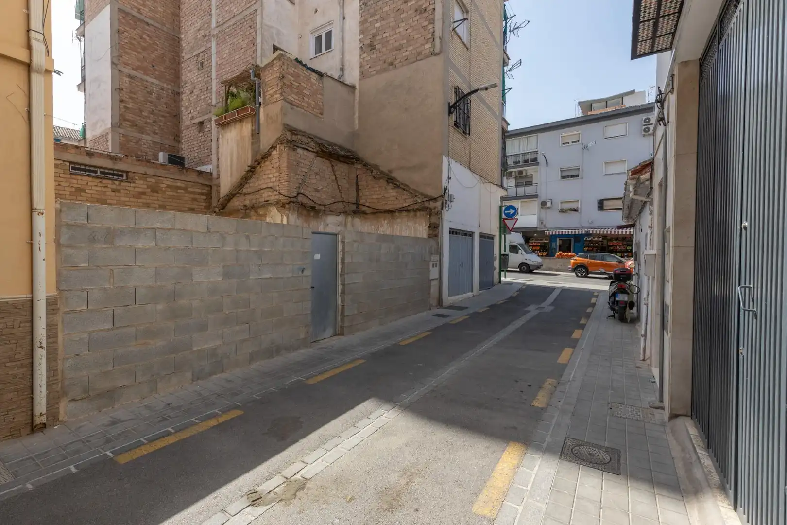 Parkplatz von Residential zum Verkauf in Granada