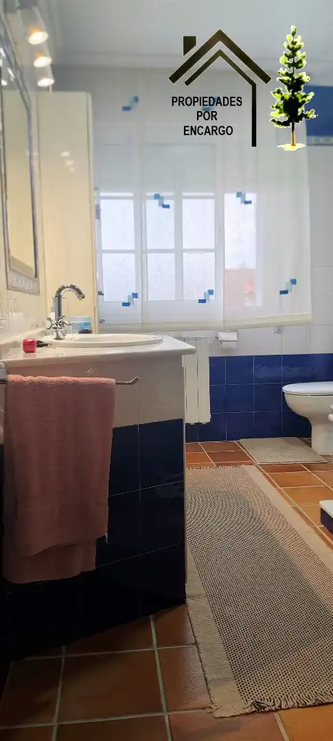 Bany de Casa o xalet en venda en Moaña amb Calefacció, Jardí privat i Terrassa