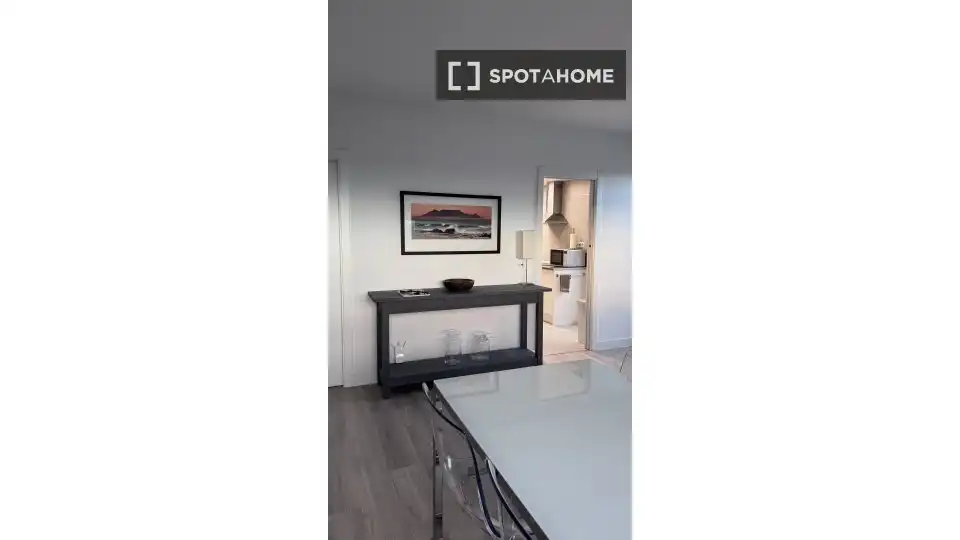 Comedor de Piso para compartir en Alcalá de Henares con Aire acondicionado, Calefacción y Amueblado