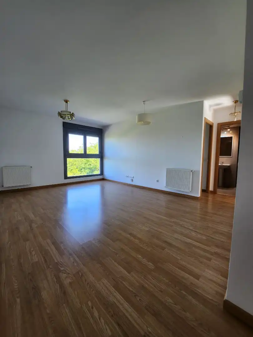 Sala d'estar de Pis en venda en Villalbilla amb Calefacció, Traster i Forn