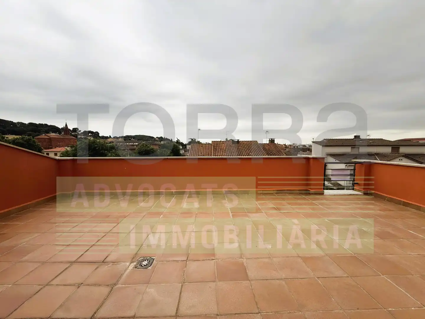 Casa pareada con terraza en venta en Carrer de Josep Tarradellas, imagen 32