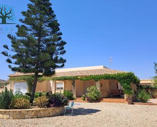 Vista exterior de Casa o xalet en venda en Mazarrón amb Calefacció, Jardí privat i Terrassa
