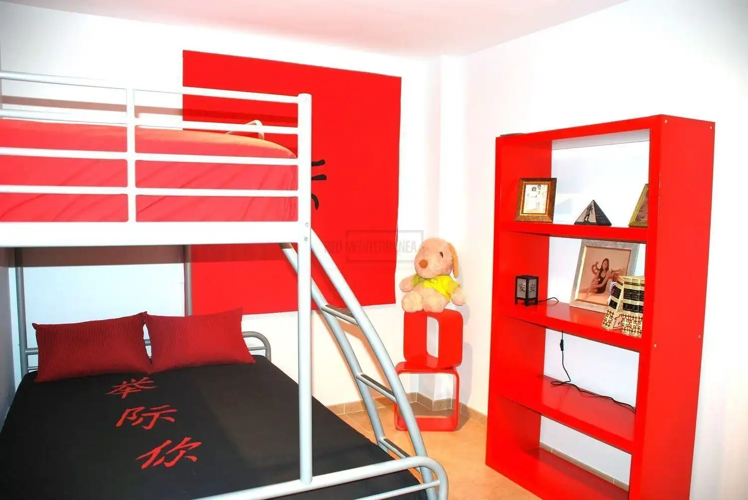 Schlafzimmer von Einfamilien-Reihenhaus zum Verkauf in Gandia mit Klimaanlage, Terrasse und Abstellraum
